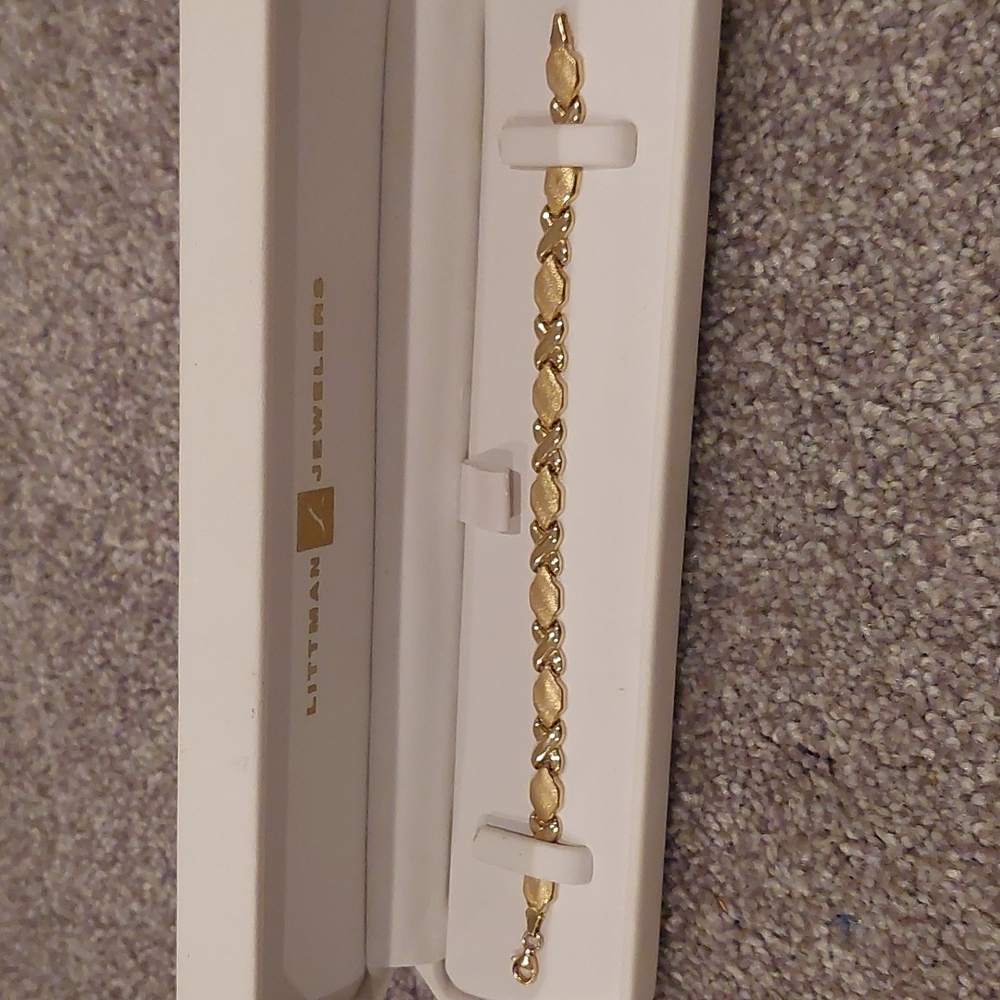 Littman Jewelers gold bracelet 14K